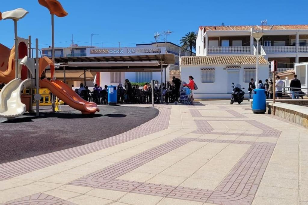 Apartamento Playa Piles -Familias- Dış mekan fotoğraf